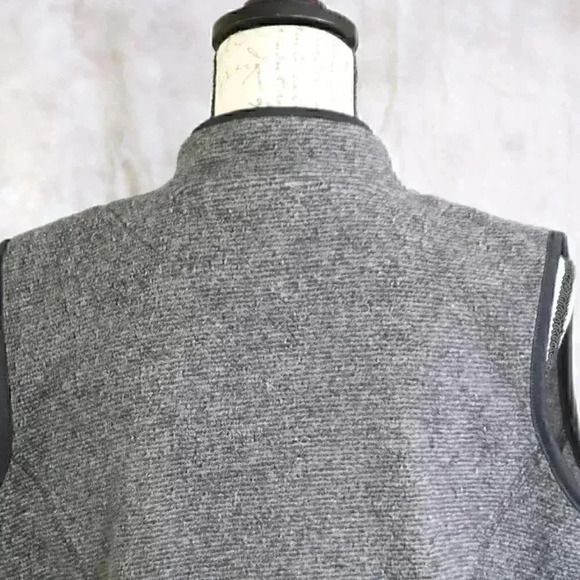 Alps heathered black/grey women's vest w/contrasting trim on neck and arms Med. - Picture 5 of 7